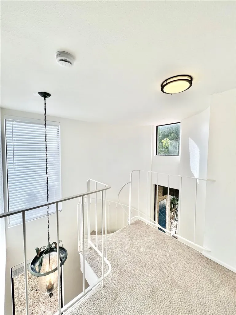 35 Cabrillo Drive, Avalon, California 90704 home-pic-21