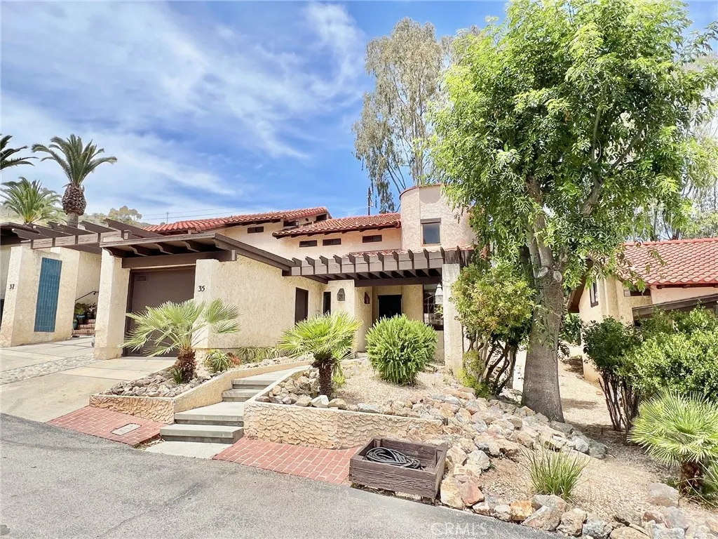 35 Cabrillo Drive, Avalon, California 90704 home-pic-1