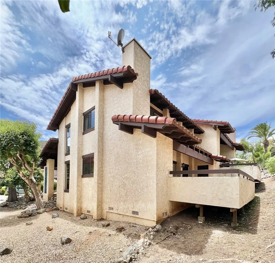 35 Cabrillo Drive, Avalon, California 90704 home-pic-2