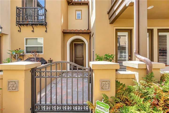 21358 Cieza Circle, Huntington Beach, California 92648