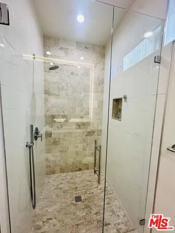 Primary shower