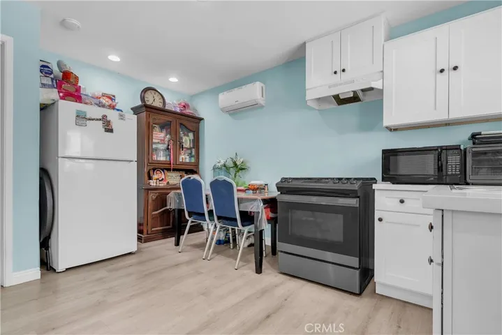 Kitchen Back Unit