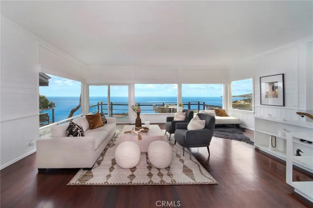 2621 Victoria Drive, Laguna Beach, California 92651, 3 Bedrooms Bedrooms, ,3 BathroomsBathrooms,Residential,For Sale,Victoria,NP25114682