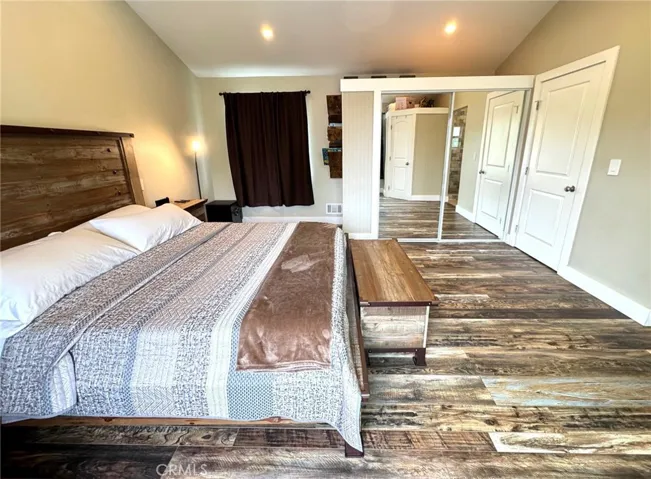 2404 W Oak Avenue, Fullerton, California 92833