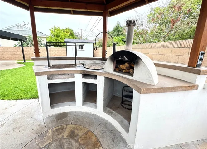 2404 W Oak Avenue, Fullerton, California 92833