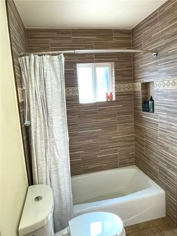 2404 W Oak Avenue, Fullerton, California 92833