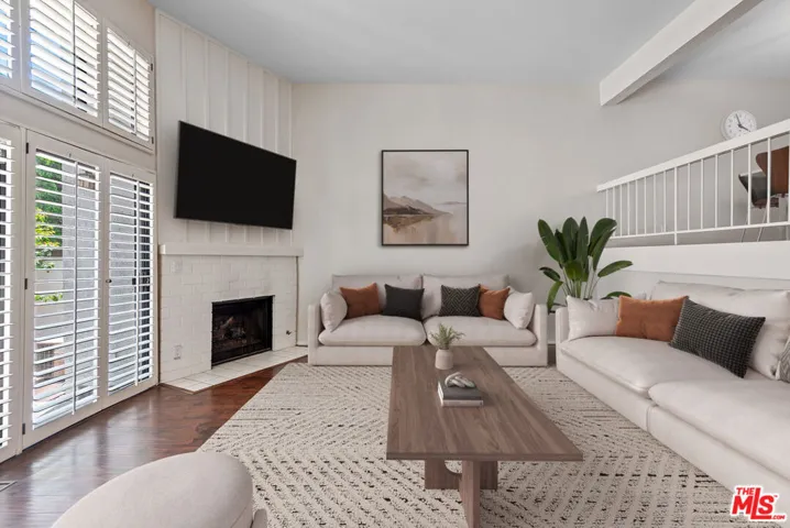 6265 Canoga Avenue 38, Woodland Hills, California 91367