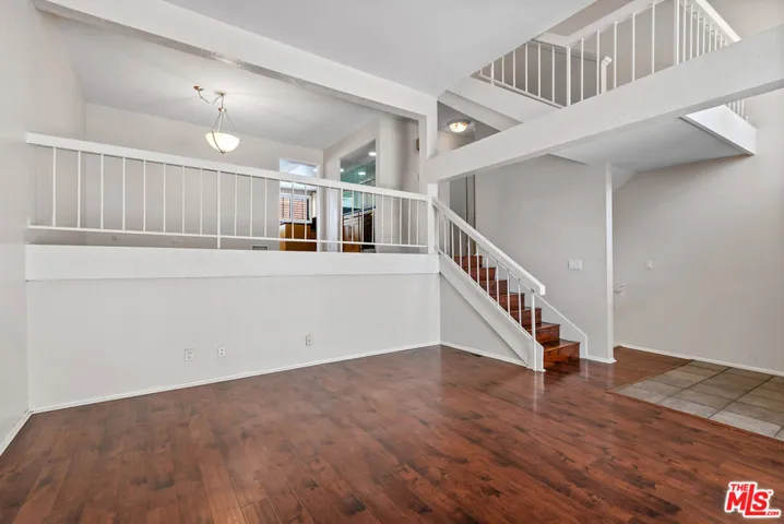 6265 Canoga Avenue 38, Woodland Hills, California 91367