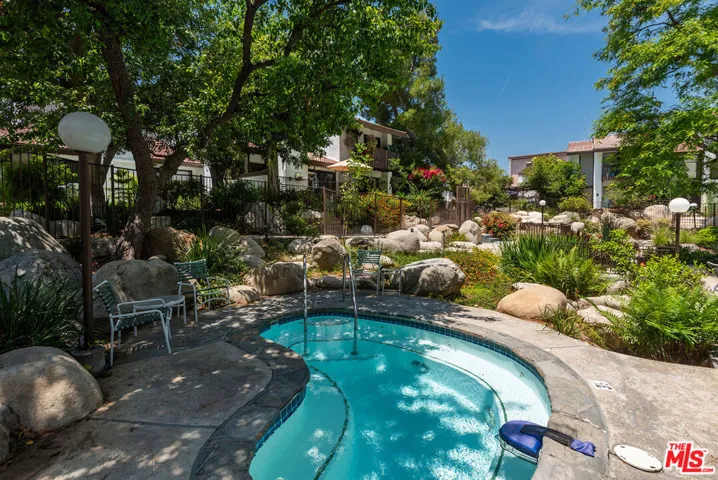 6265 Canoga Avenue 38, Woodland Hills, California 91367