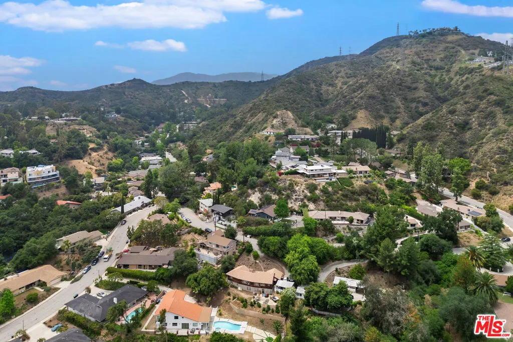 1741 Golf Club Drive, Glendale, California 91206 home-pic-28