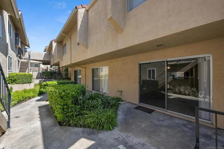 4560 Twain Ave 3, San Diego, California 92120