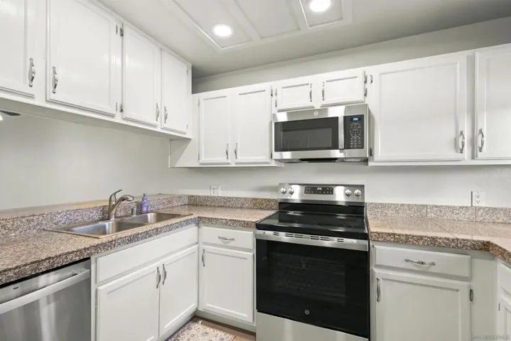 4560 Twain Ave 3, San Diego, California 92120