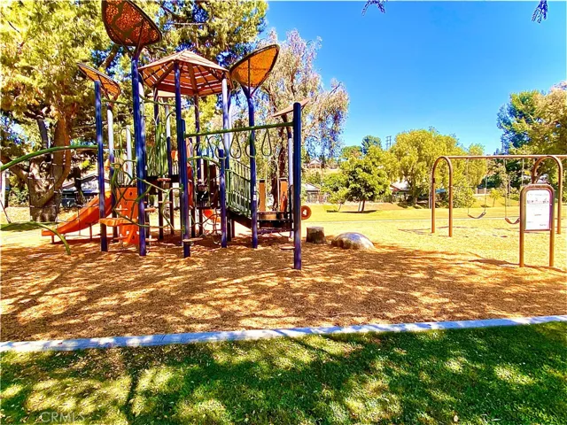 Kingsbriar Playground