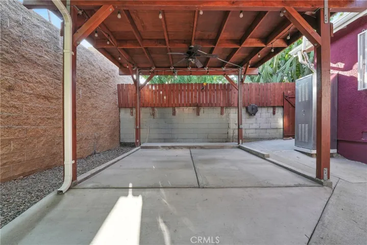 2718 E 7th Street, Los Angeles, California 90023