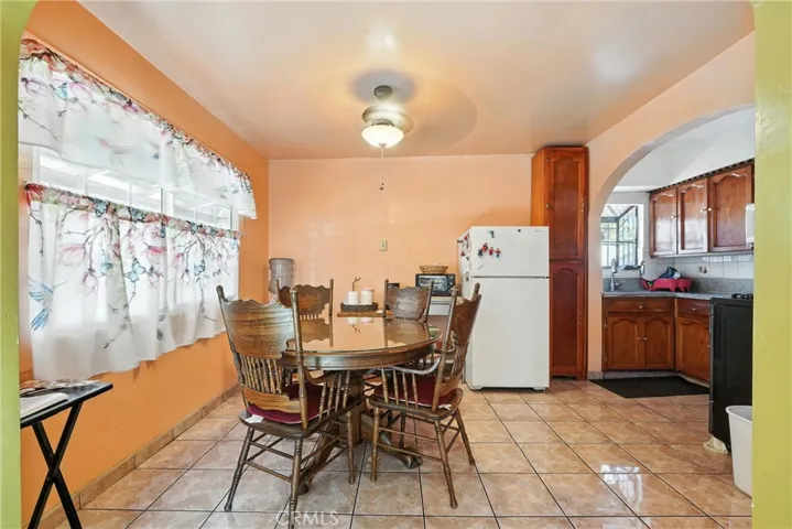 2718 E 7th Street, Los Angeles, California 90023
