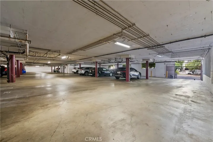 4706 Sepulveda Boulevard, Sherman Oaks, California 91403