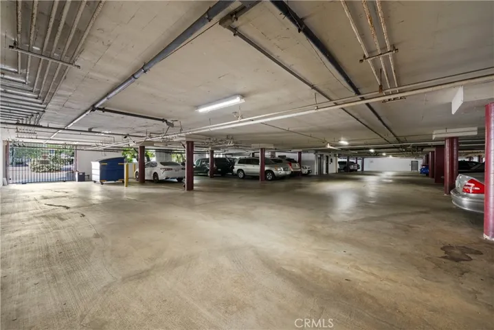 4706 Sepulveda Boulevard, Sherman Oaks, California 91403