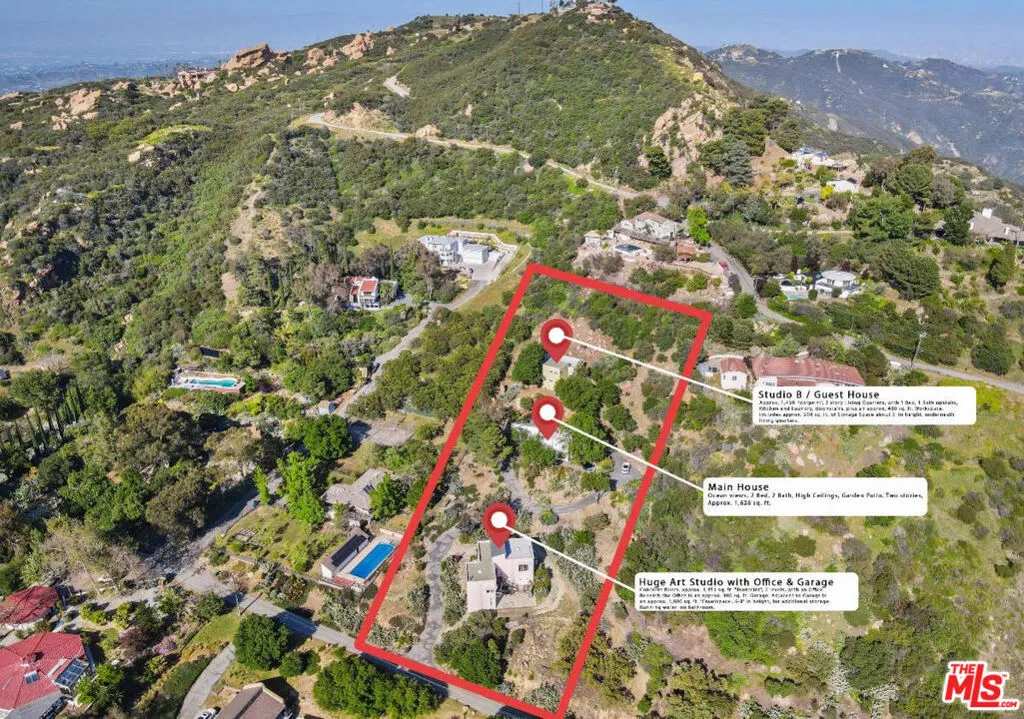 190 Loma Metisse Road, Malibu, California 90265 home-pic-4