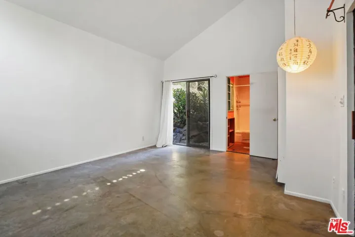190 Loma Metisse Road, Malibu, California 90265