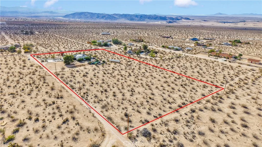 70138 Sullivan Road, 29 Palms, California 92277 home-pic-39