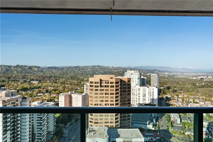 10490 Wilshire Boulevard 2704, Los Angeles, California 90024