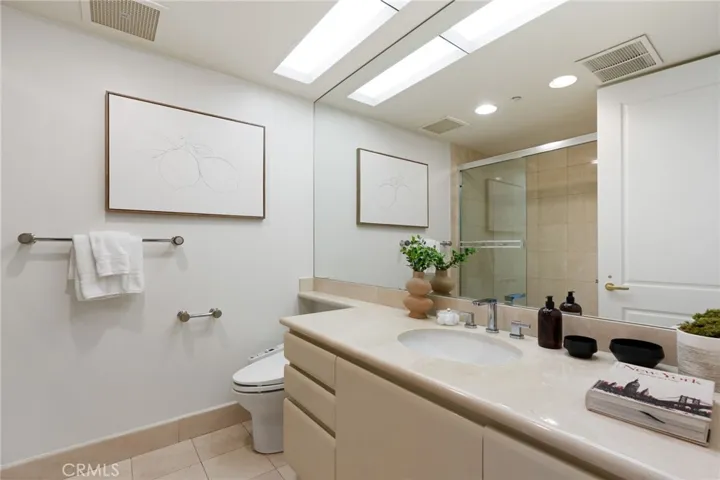 10490 Wilshire Boulevard 2704, Los Angeles, California 90024