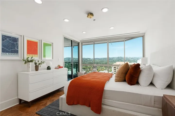 10490 Wilshire Boulevard 2704, Los Angeles, California 90024
