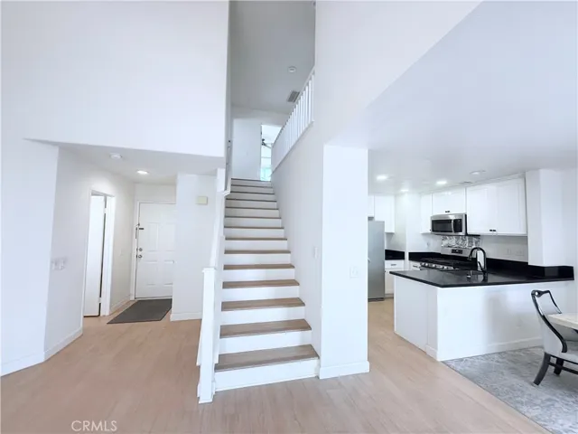 1250 Kinnow Court, Tustin, California 92780