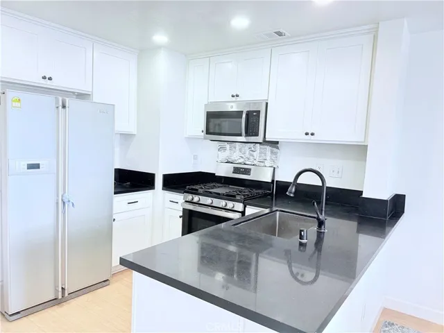 1250 Kinnow Court, Tustin, California 92780