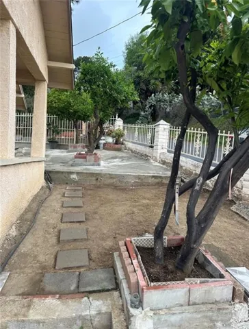416 Cedar Street, Los Angeles, California 90065