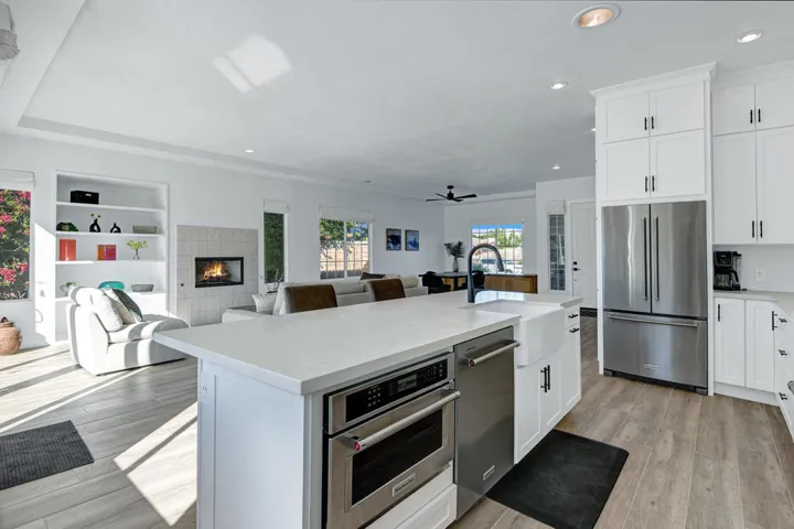 KITCHEN REVERSE.jpg mls