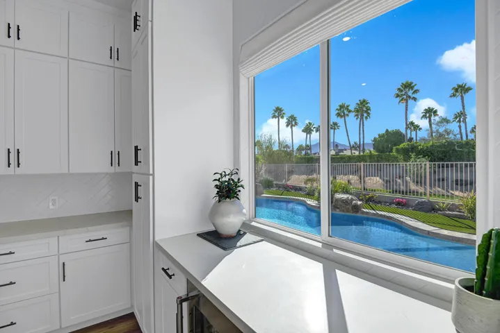 KITCHEN VIEW.jpg mls
