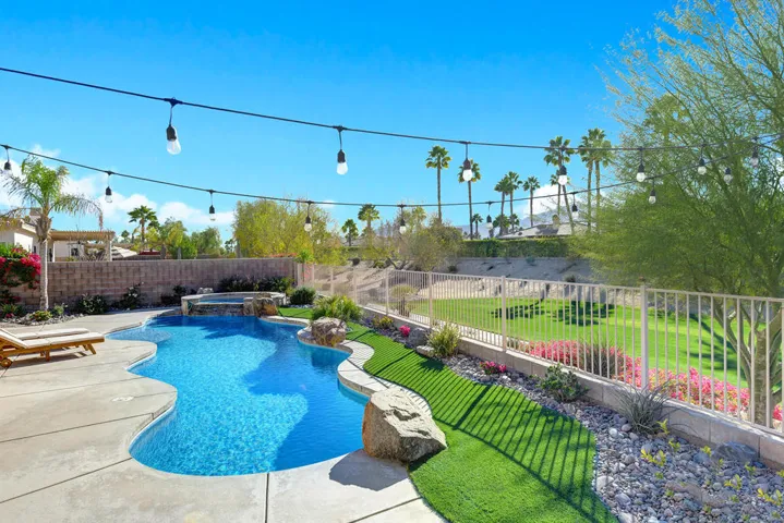 POOL TO PARK.jpg mls