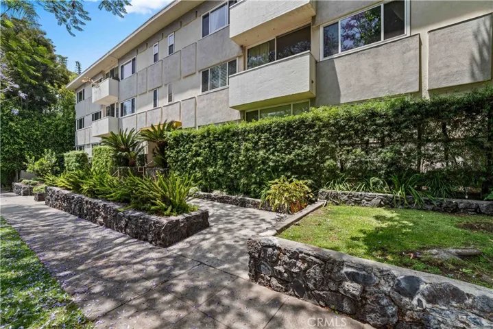 1525 N Hayworth Ave 205, Los Angeles, California 90046