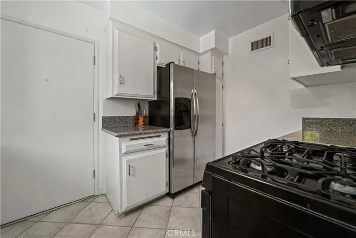 1525 N Hayworth Ave 205, Los Angeles, California 90046