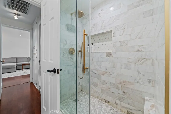 1525 N Hayworth Ave 205, Los Angeles, California 90046