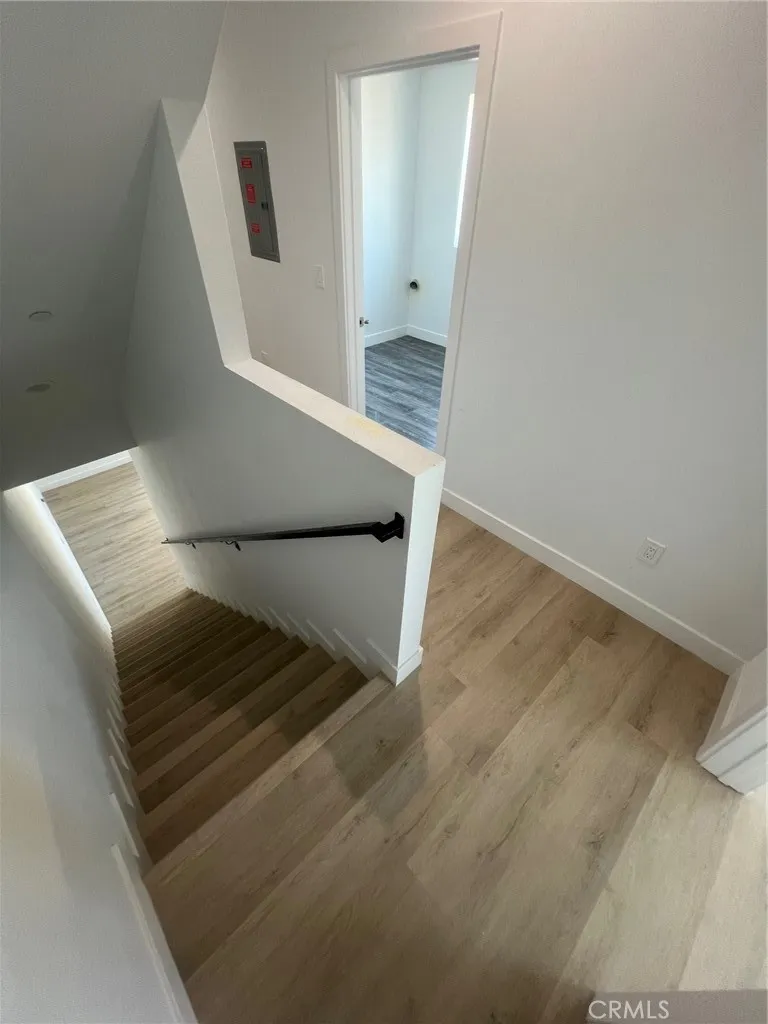 1128 Ardmore, Los Angeles, California 90006 home-pic-16