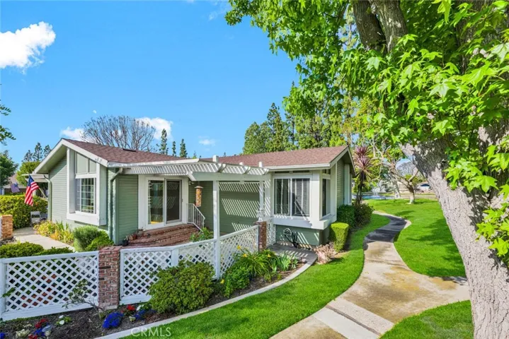 2605 View, Santa Ana, California 92705