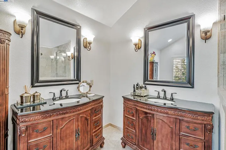 1189 Riesling Cir, Livermore, California 94550