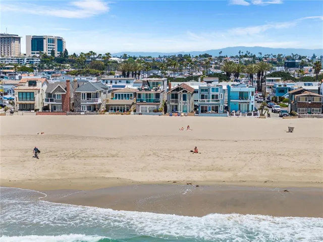 3705 Seashore A & B, Newport Beach, California 92663