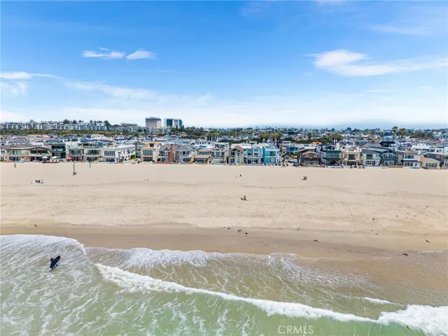3705 Seashore A & B, Newport Beach, California 92663