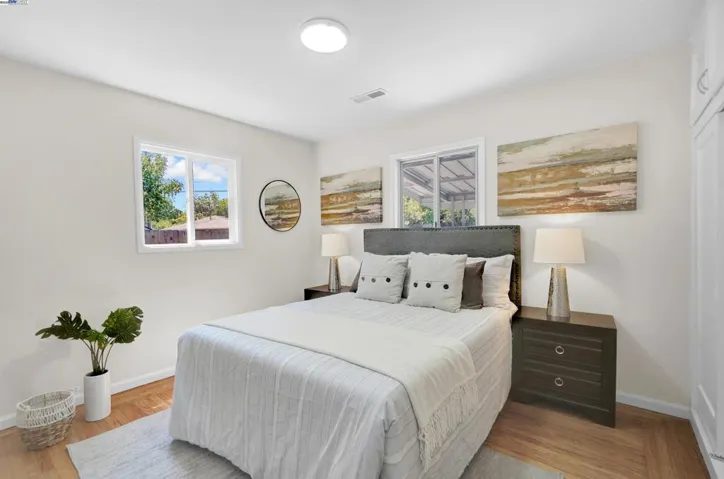 76 Schuylkill Ave, Hayward, California 94544