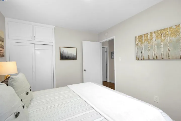 76 Schuylkill Ave, Hayward, California 94544