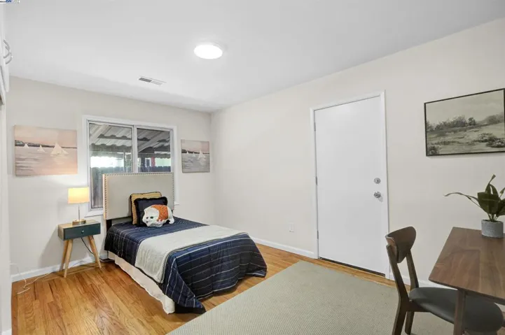 76 Schuylkill Ave, Hayward, California 94544
