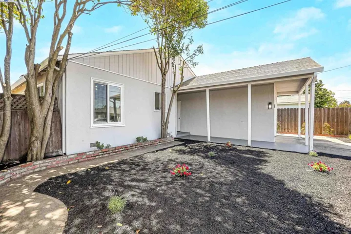 76 Schuylkill Ave, Hayward, California 94544