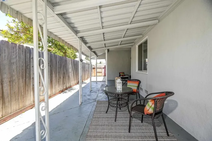 76 Schuylkill Ave, Hayward, California 94544