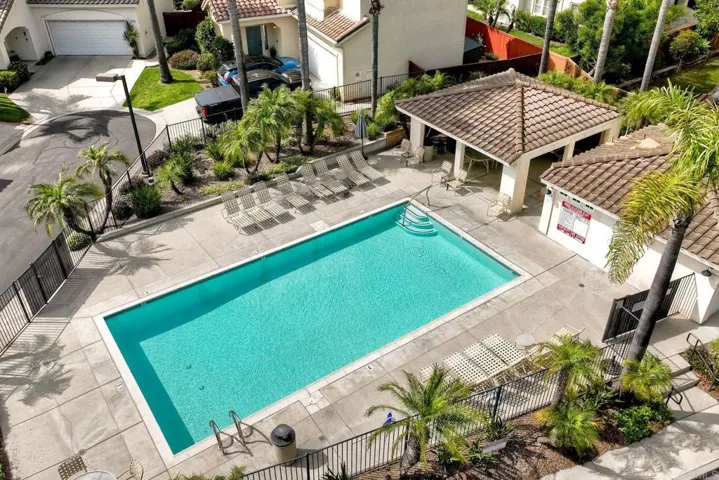 339 Diamante Way, Oceanside, California 92056
