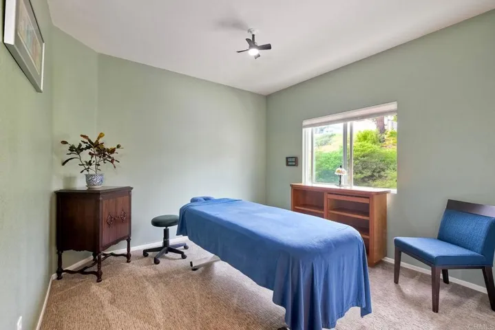 339 Diamante Way, Oceanside, California 92056