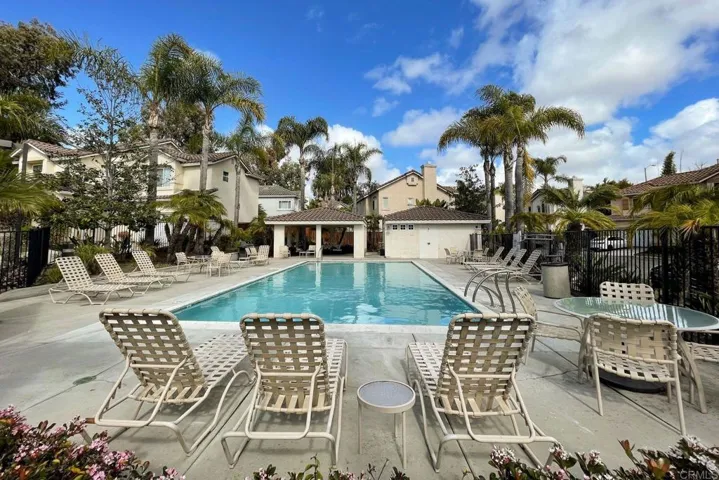 339 Diamante Way, Oceanside, California 92056