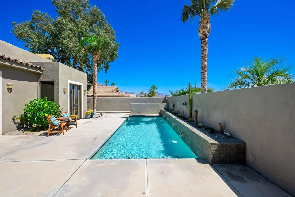 54385 Avenida Madero, La Quinta, California 92253 home-pic-12
